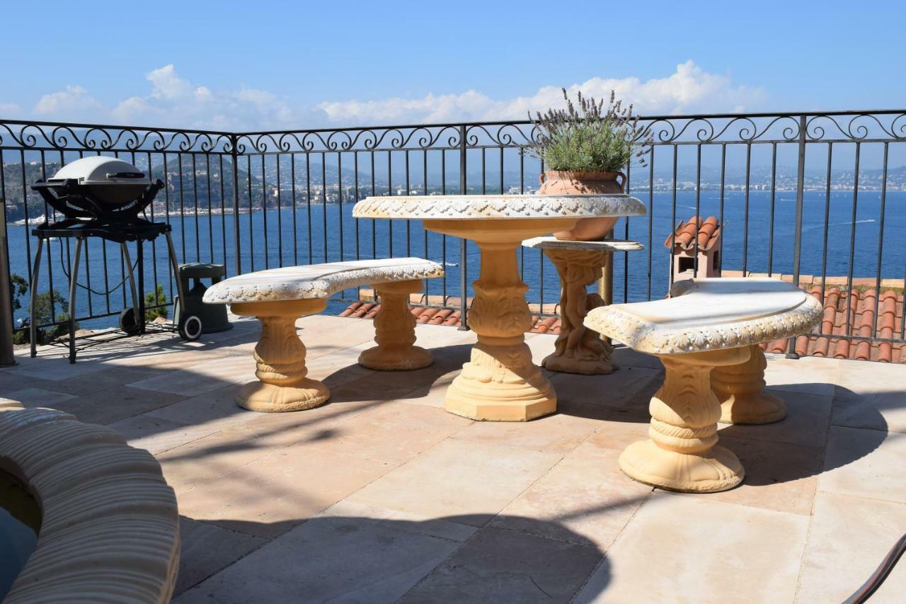 Villas And Suites La Coraillere Resort Theoule-sur-Mer Bagian luar foto